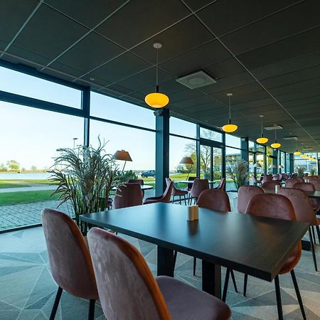 Oe Seaside Suites & Spa 库雷萨雷 外观 照片
