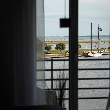 Oe Seaside Suites & Spa 库雷萨雷 外观 照片